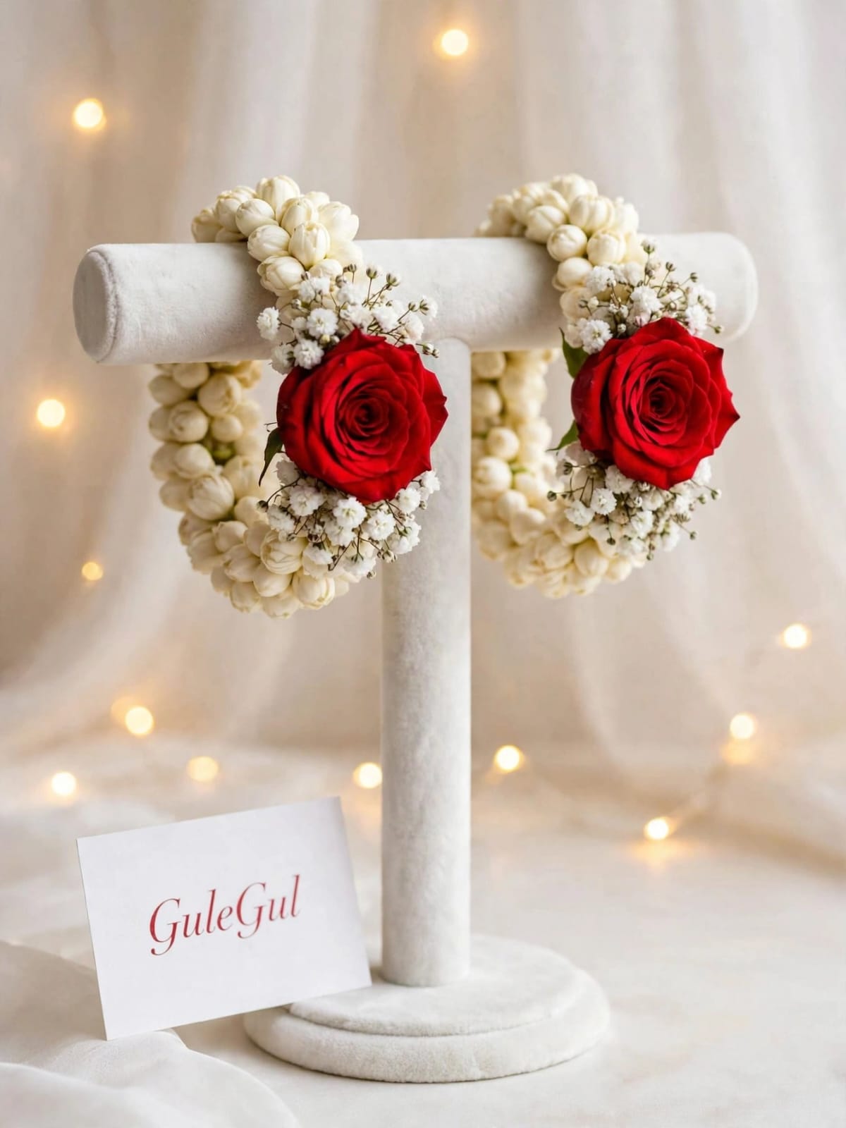 Jasmine Gajra with Single Rose — GuleGul Flowers