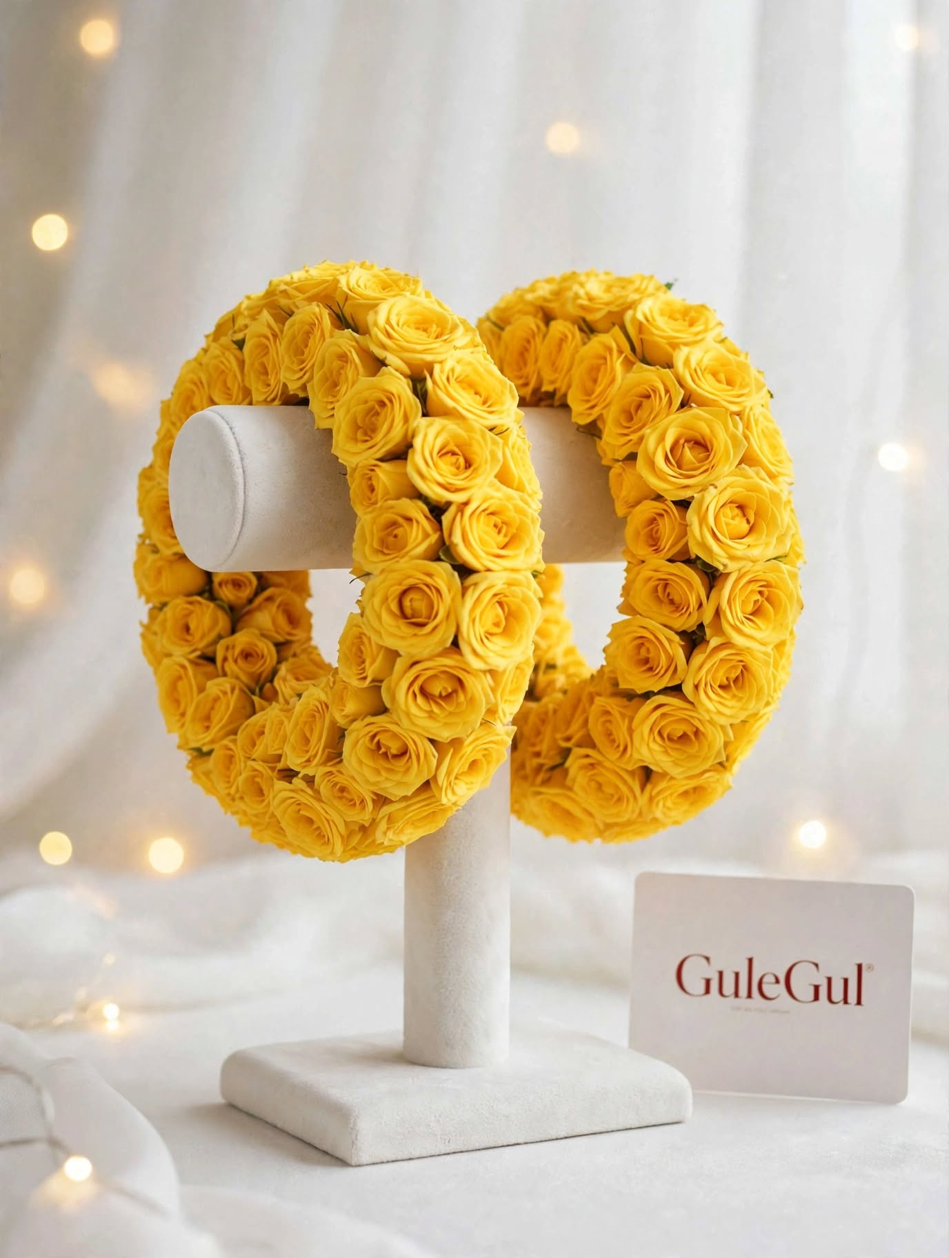 Yellow Rose Gajra Deluxe — GuleGul Flowers