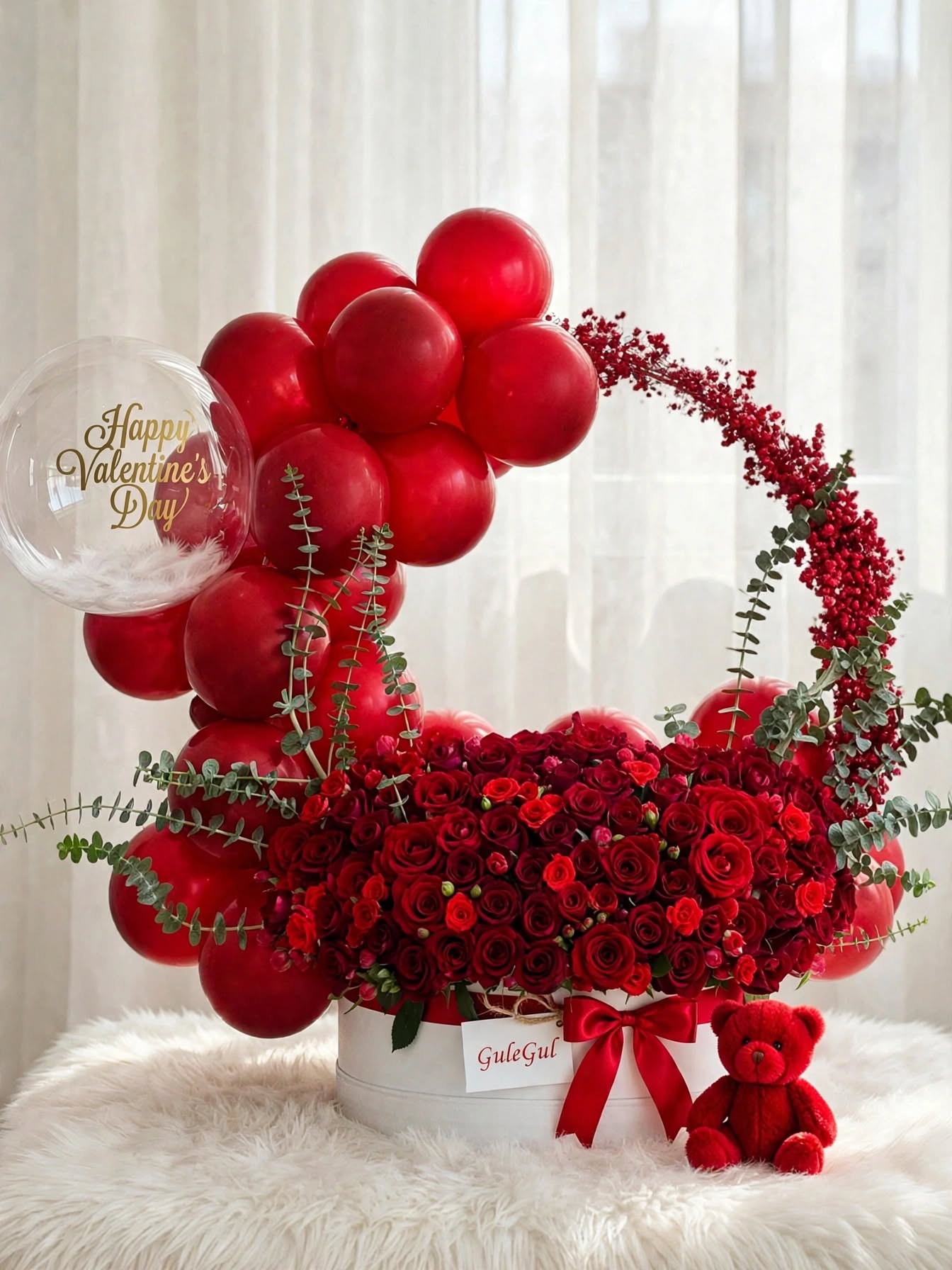 Valentine Bouquet with Balloon and Red Rose — GuleGul Flowers