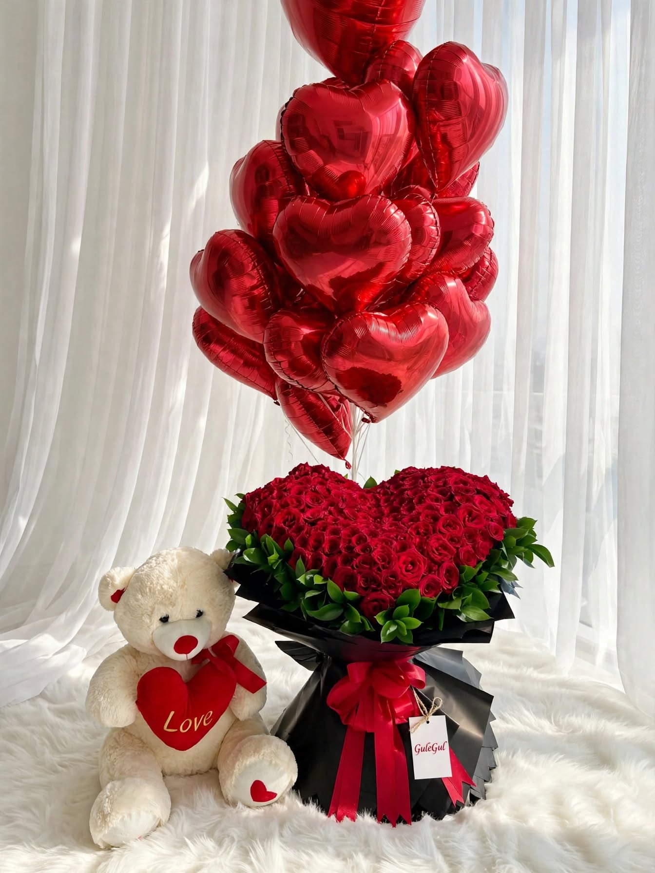 Valentine Bouquet with Heart Balloon — GuleGul Flowers